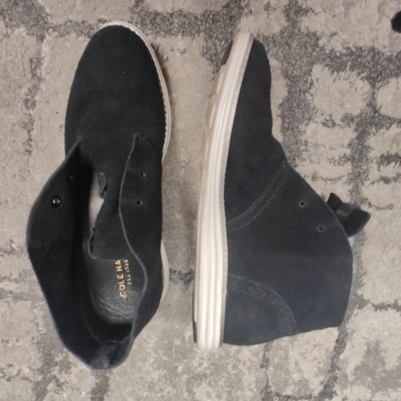 4 pairs of Cole Haan flats Loafers high top size 5,free size 6 sandals - Picture 5 of 15